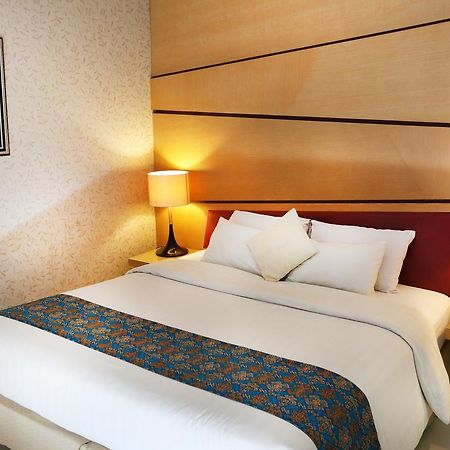 Tanjung Kodok Beach Resort Paciran Екстериор снимка
