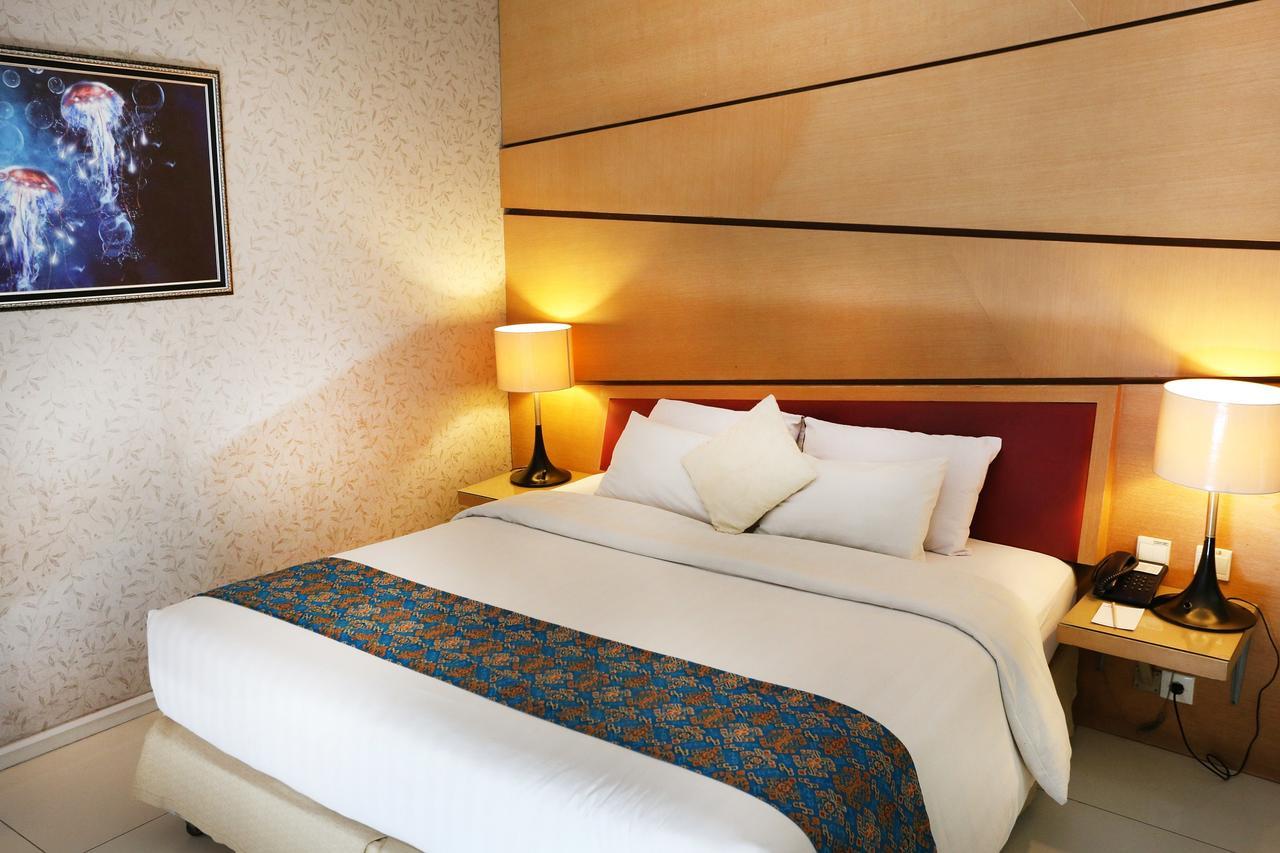Tanjung Kodok Beach Resort Paciran Екстериор снимка