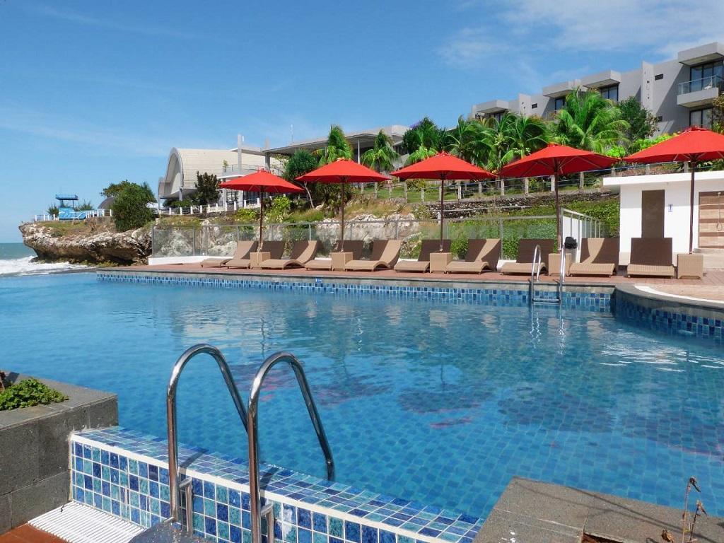 Tanjung Kodok Beach Resort Paciran Екстериор снимка