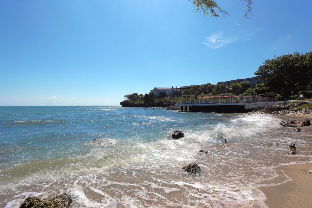 Tanjung Kodok Beach Resort Paciran Екстериор снимка