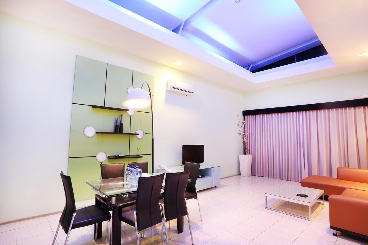 Tanjung Kodok Beach Resort Paciran Екстериор снимка